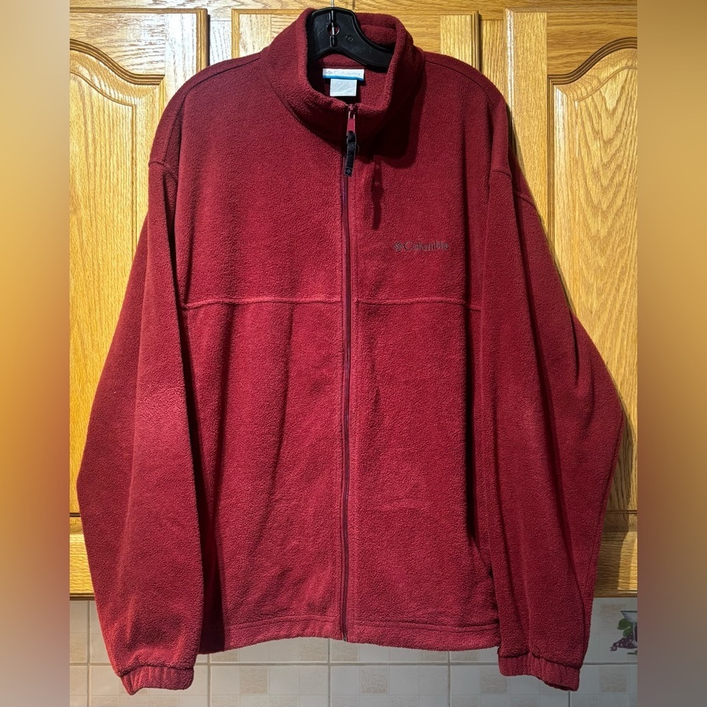 Columbia Sportswear Men's Burgundy Zip Up Fleece Sweater Jacket Size XXL
EUC